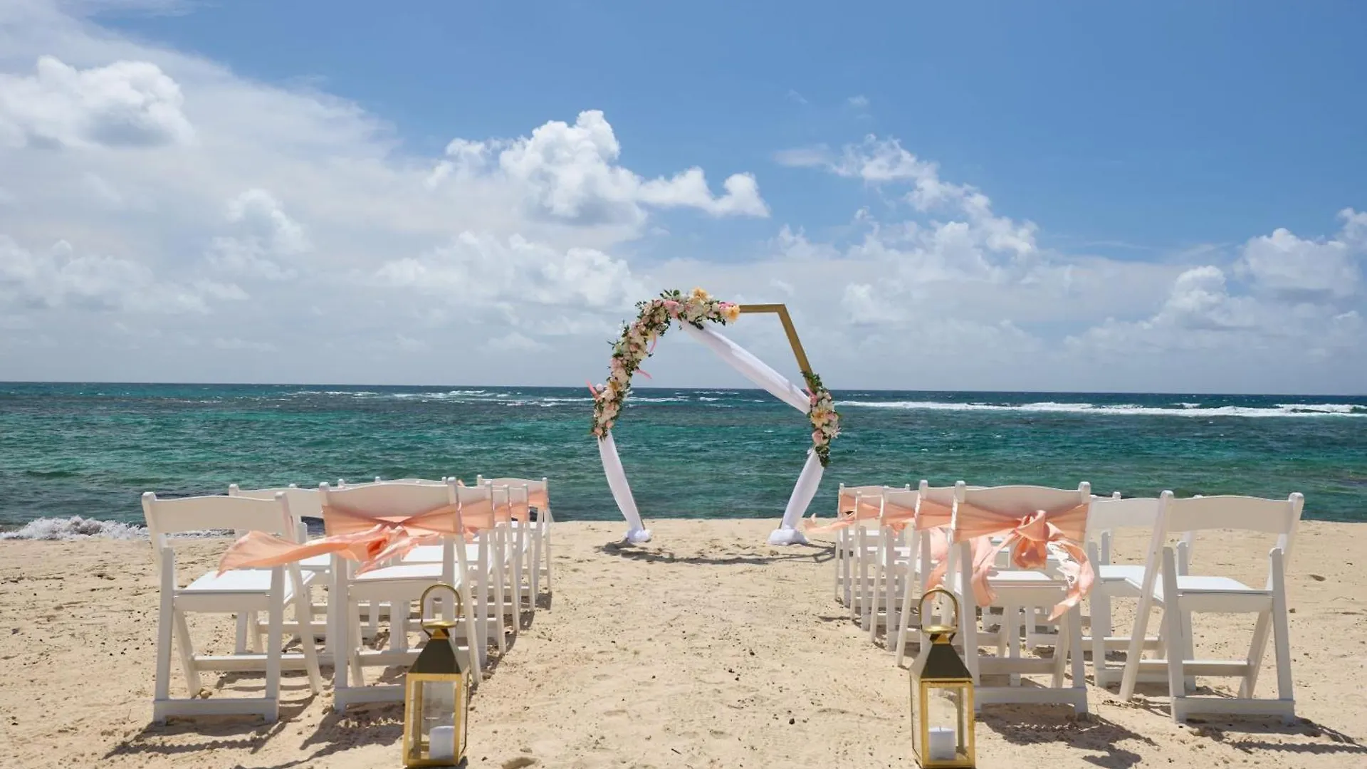 Jw Marriott St Maarten Beach Resort & Spa Dawn Beach